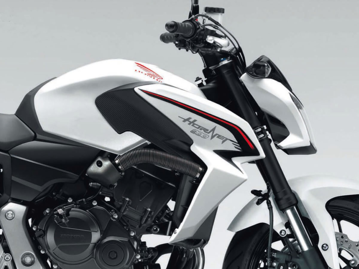 Honda Hornet 800, une nouvelle version pour 2014 ?