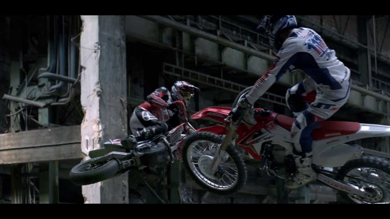 SURFACE, le film par Honda