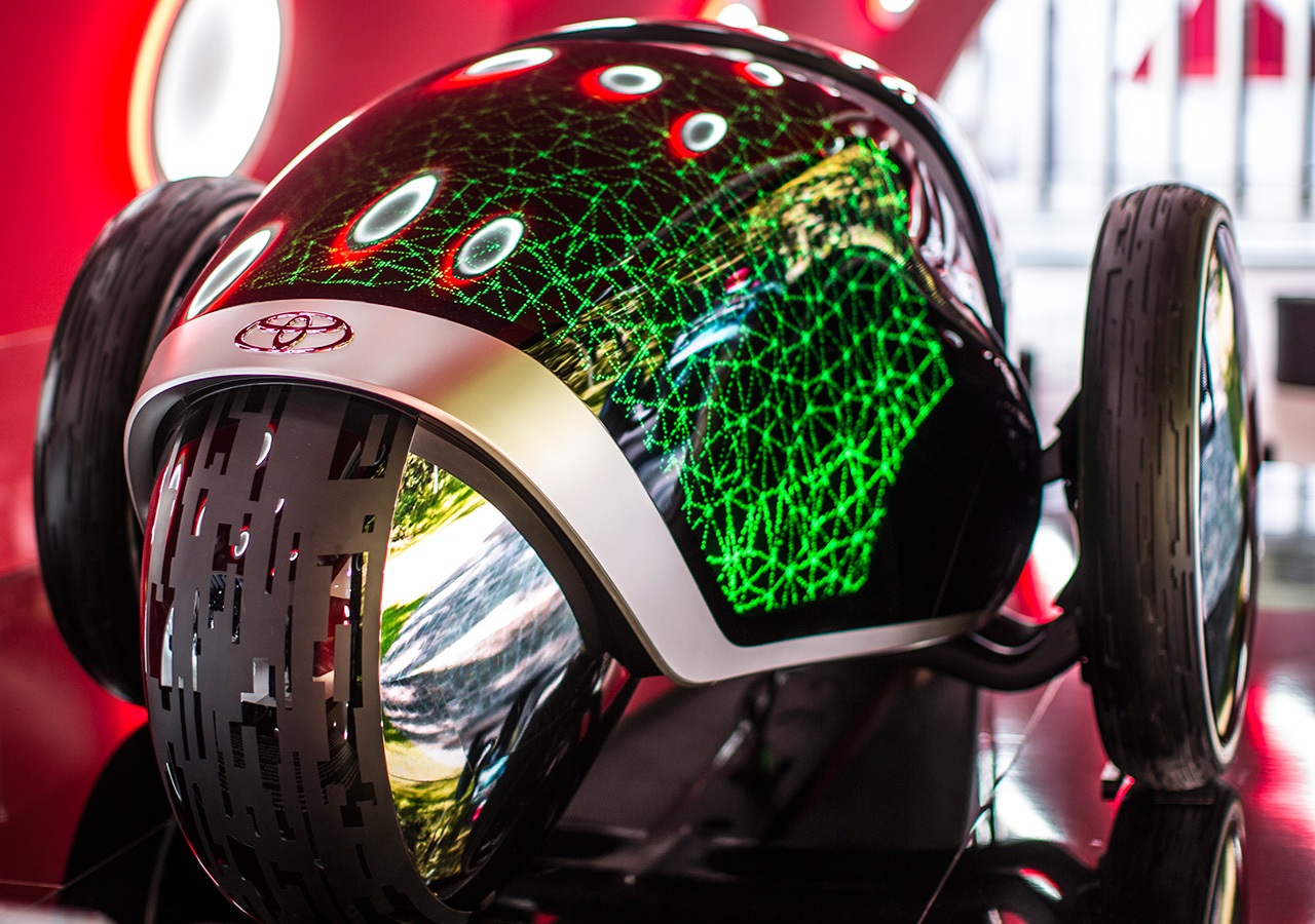 Toyota fv2, le véhicule de demain ne sera ni une auto , ni une moto ?