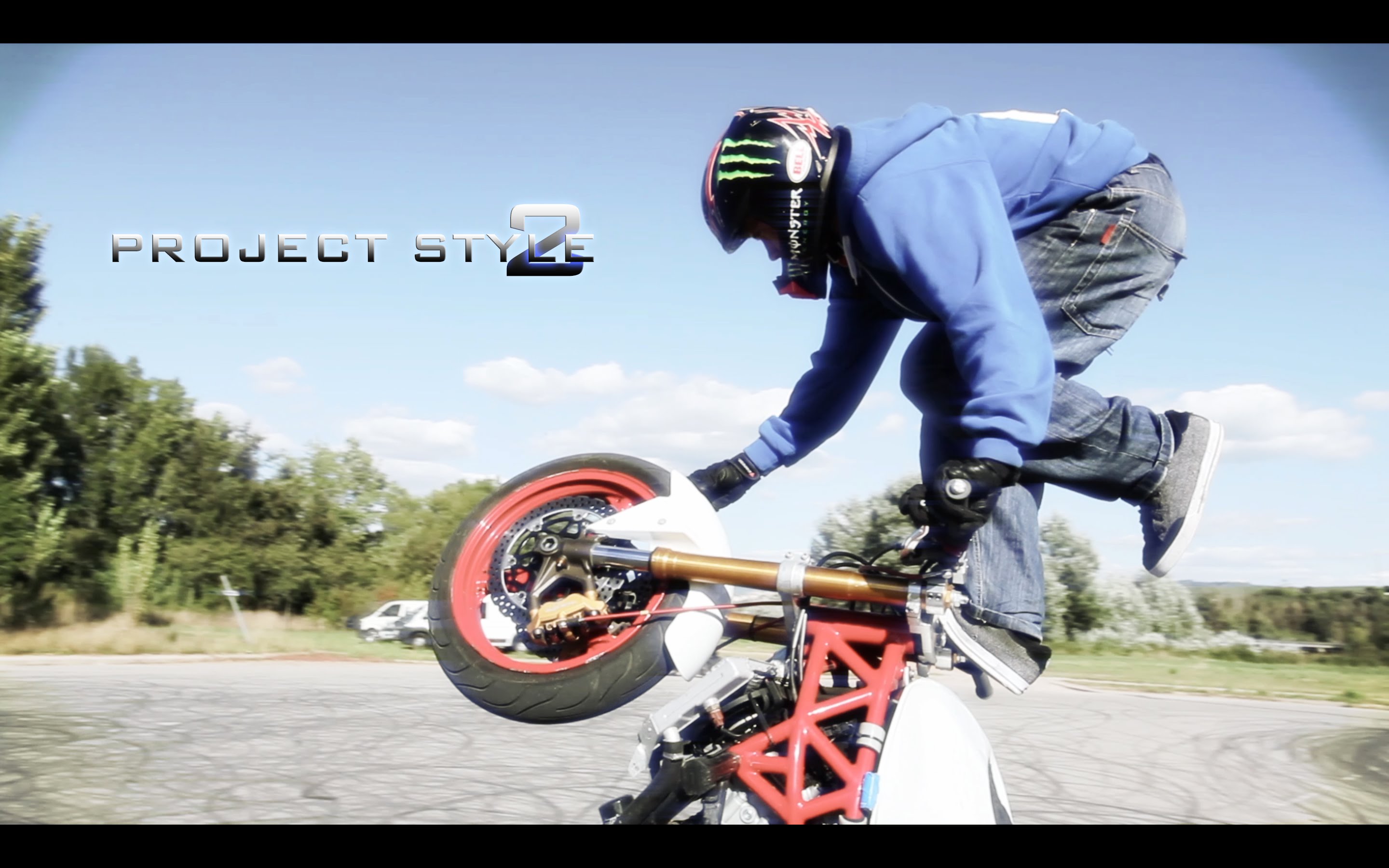 Stunt : Oga, Sarah Lezito, Romain Jeandrot, Javi Almazan