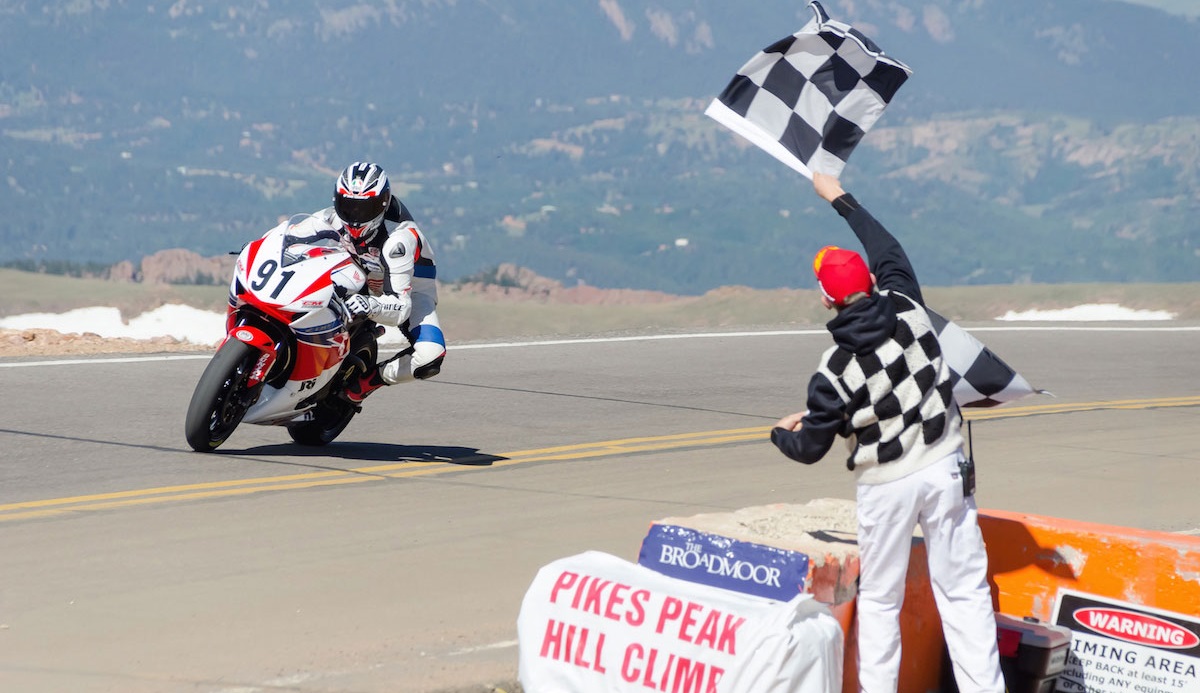 Pikes Peak 2015 : en caméra embarquée avec Jeff Clark