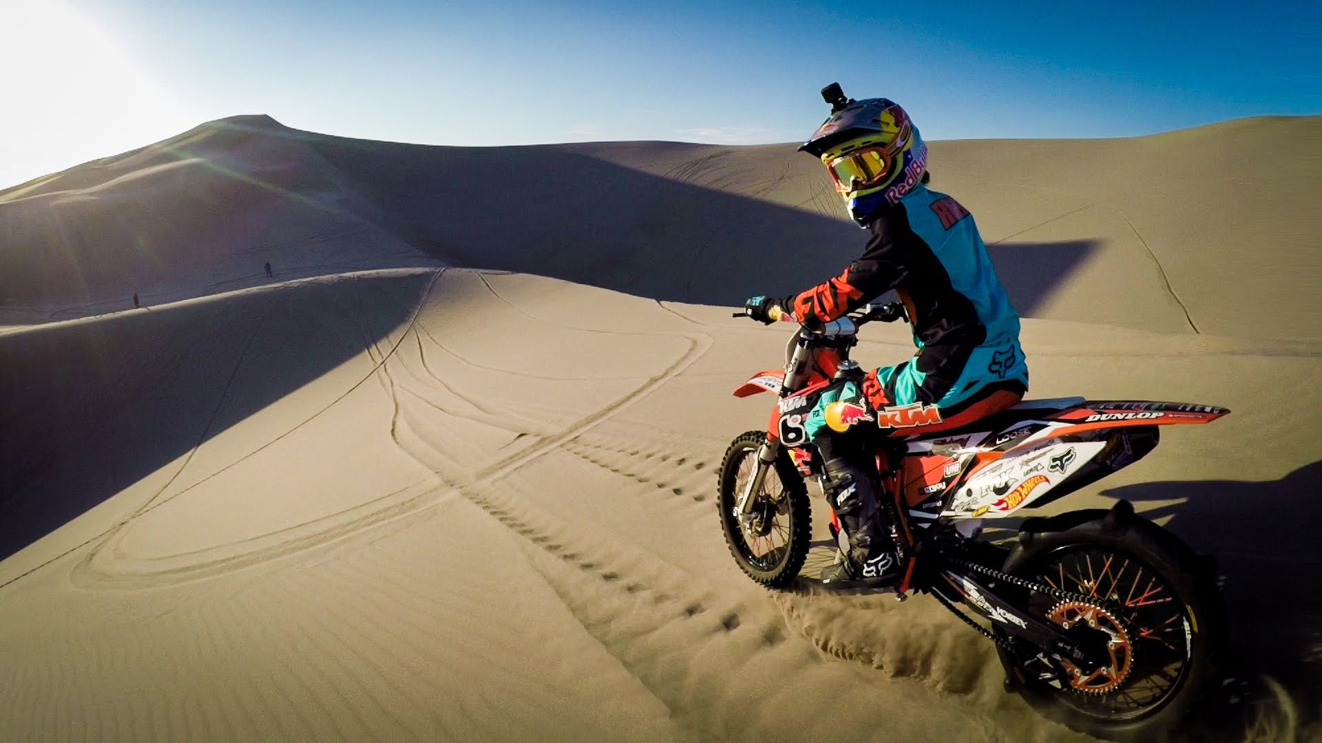 Ronnie Renner dans les dunes